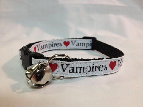 Halloween Cat Collar - Vampire Love