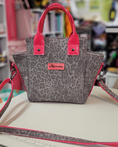 Valora Handbag - Leopard with Pink