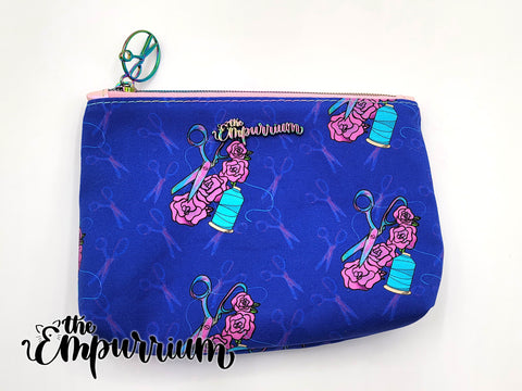 Sewing Notions - Midnight Kiss Pouch