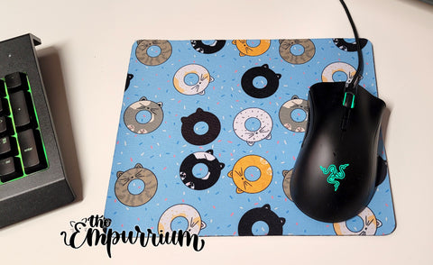 Donut Cats scatter on Blue - Mouse Pad